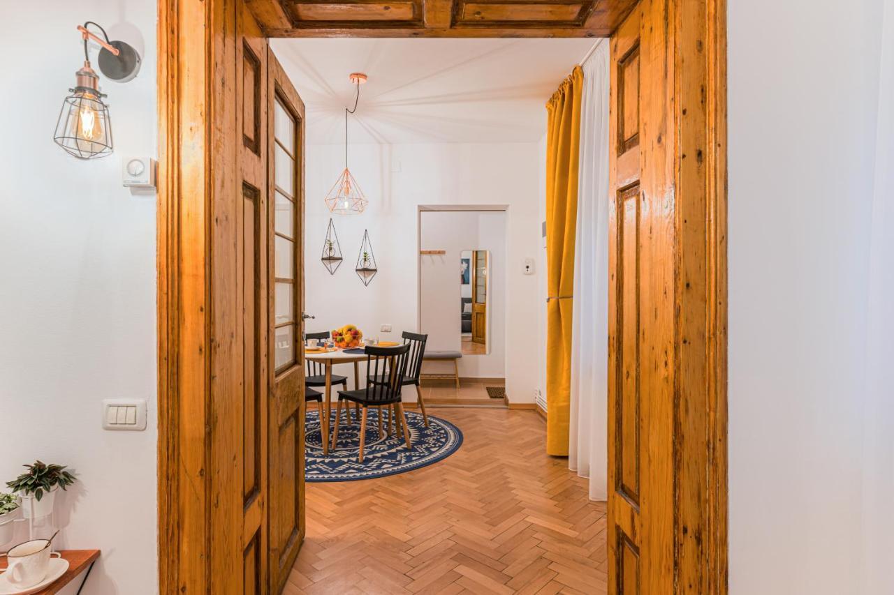 Garden Hideout - Central Apartment Брашов Екстериор снимка