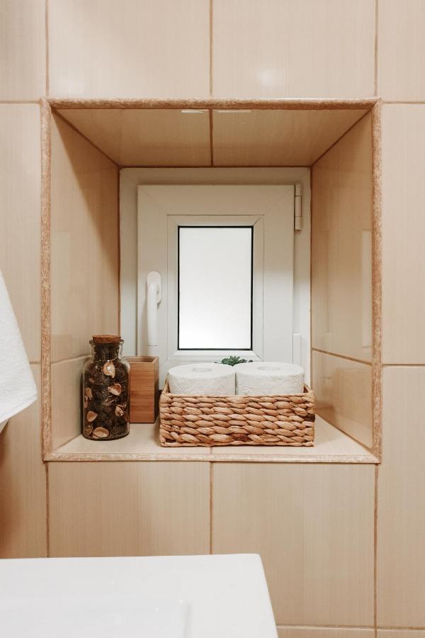 Garden Hideout - Central Apartment Брашов Екстериор снимка